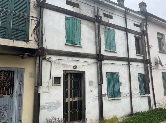 casa indipendente in vendita a Concordia sulla Secchia