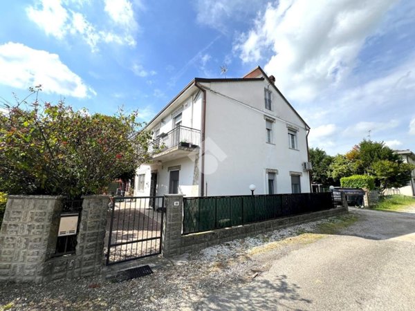 appartamento in vendita a Concordia sulla Secchia in zona Fossa