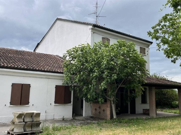 casa indipendente in vendita a Concordia sulla Secchia