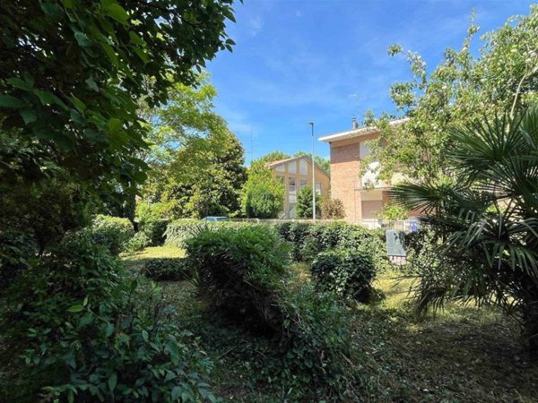 terreno edificabile in vendita a Concordia sulla Secchia