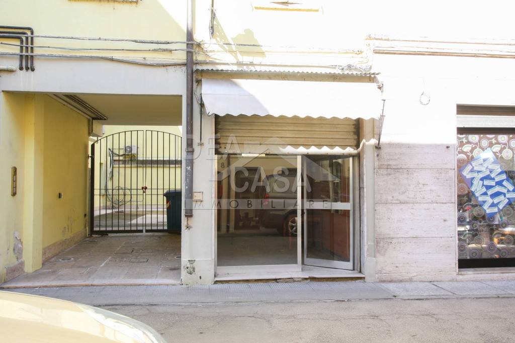 negozio in vendita a Concordia sulla Secchia