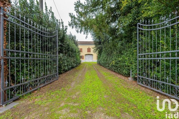 casa indipendente in vendita a Concordia sulla Secchia in zona Santa Caterina