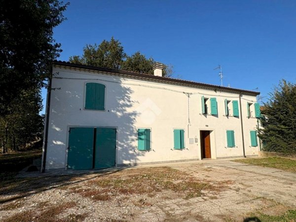 casa indipendente in vendita a Concordia sulla Secchia in zona Vallalta