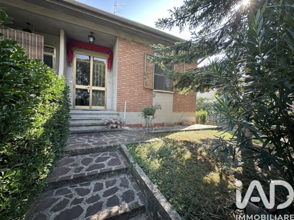 casa indipendente in vendita a Concordia sulla Secchia in zona Vallalta