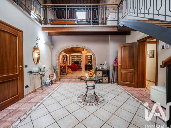casa indipendente in vendita a Concordia sulla Secchia in zona Vallalta