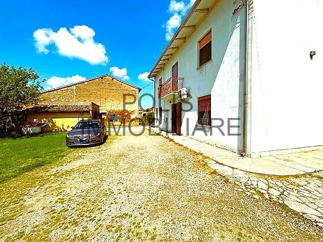 casa indipendente in vendita a Concordia sulla Secchia in zona Fossa