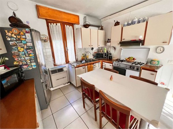 casa indipendente in vendita a Concordia sulla Secchia