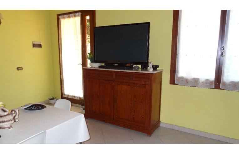 casa indipendente in vendita a Concordia sulla Secchia in zona Fossa