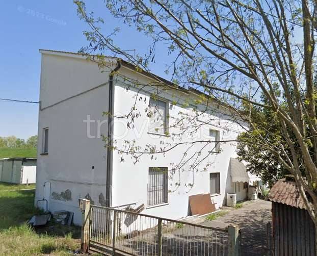 casa indipendente in vendita a Concordia sulla Secchia