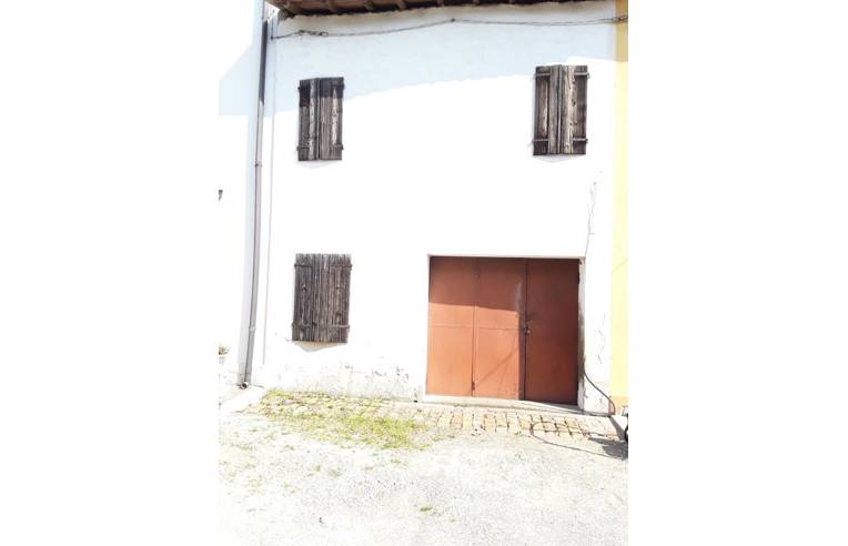 casa indipendente in vendita a Concordia sulla Secchia in zona Santa Caterina