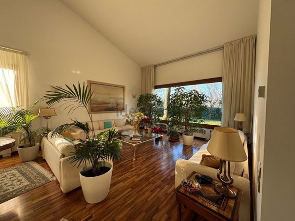 casa indipendente in vendita a Concordia sulla Secchia