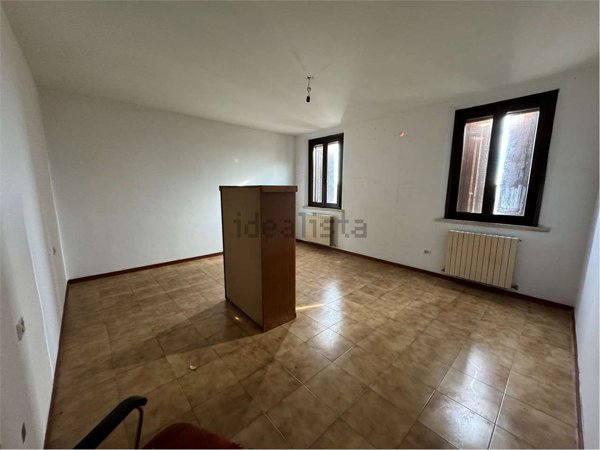 casa indipendente in vendita a Concordia sulla Secchia in zona San Giovanni