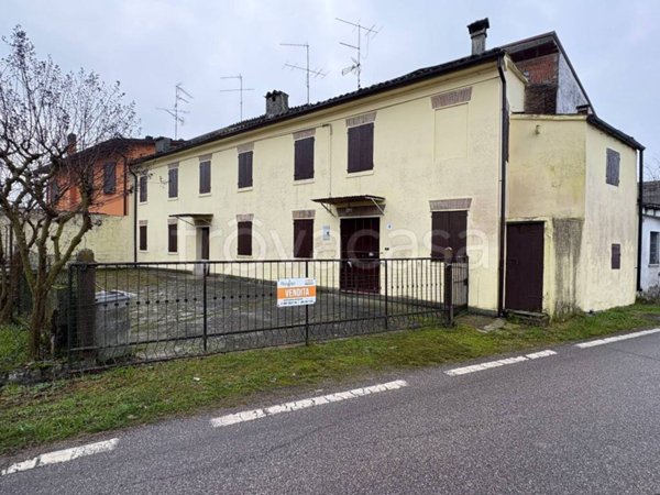 casa indipendente in vendita a Concordia sulla Secchia