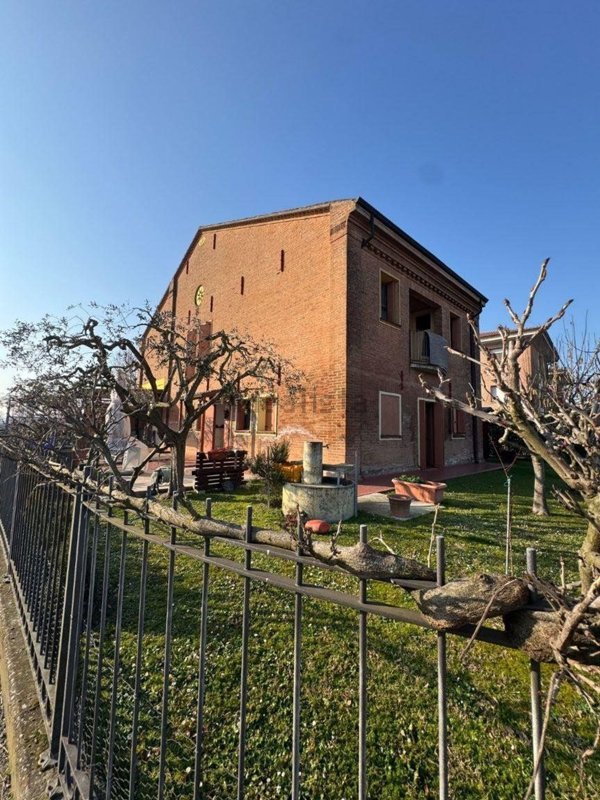 appartamento in vendita a Concordia sulla Secchia in zona Vallalta