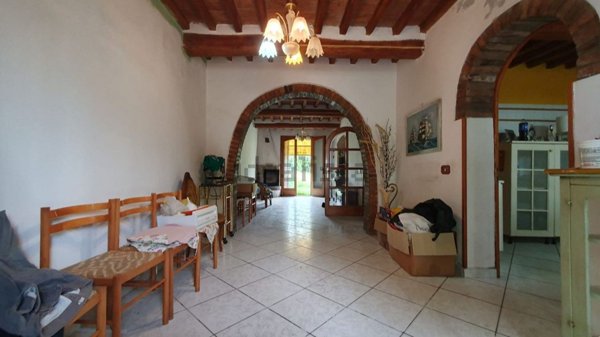 casa indipendente in vendita a Concordia sulla Secchia in zona Fossa