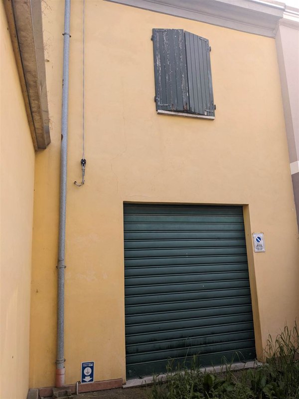 casa indipendente in vendita a Concordia sulla Secchia in zona Fossa