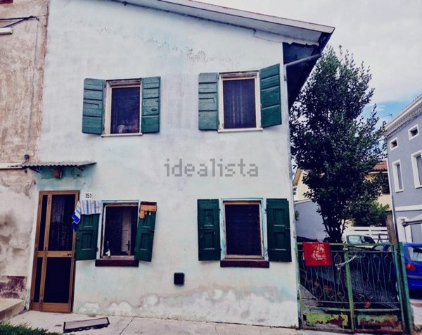 casa indipendente in vendita a Concordia sulla Secchia