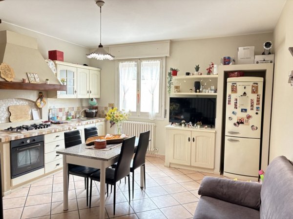 casa indipendente in vendita a Concordia sulla Secchia in zona Fossa