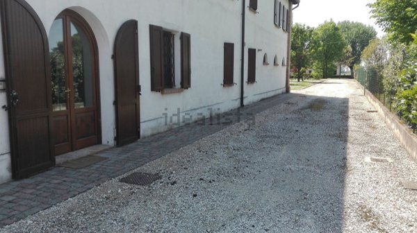 casa indipendente in vendita a Concordia sulla Secchia