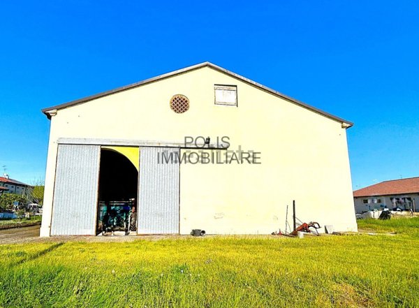 terreno edificabile in vendita a Concordia sulla Secchia