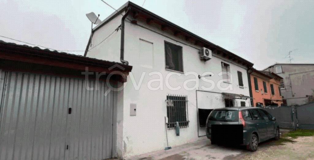 casa indipendente in vendita a Concordia sulla Secchia