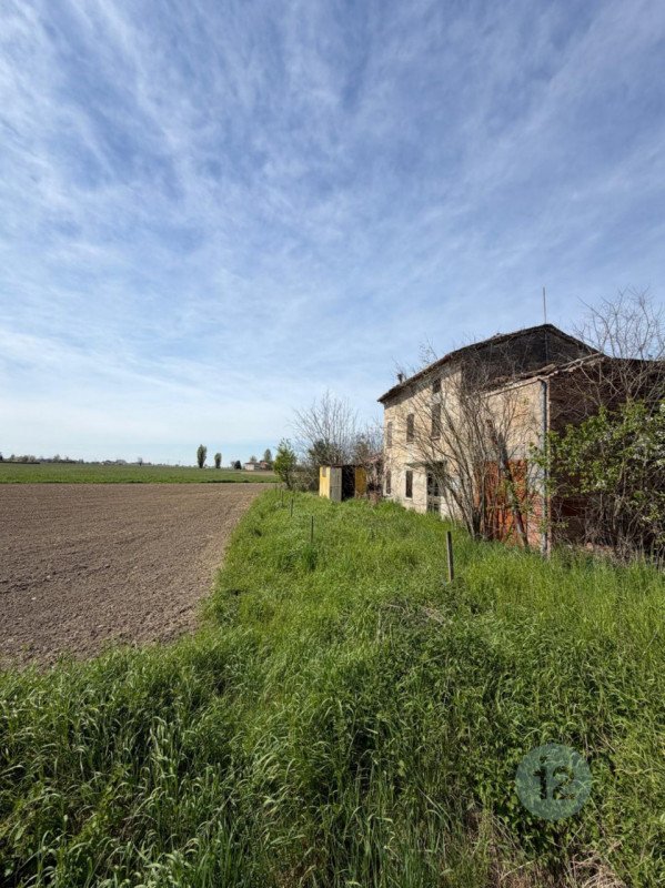 casale in vendita a Concordia sulla Secchia in zona Fossa