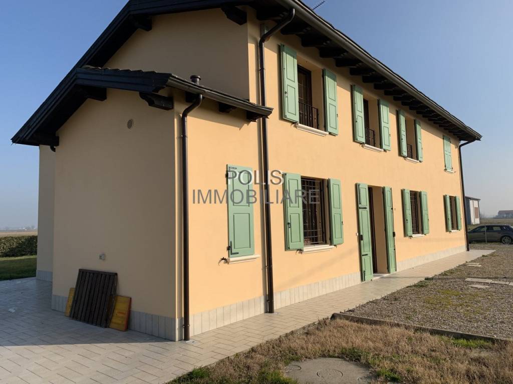 casa indipendente in vendita a Concordia sulla Secchia in zona Vallalta