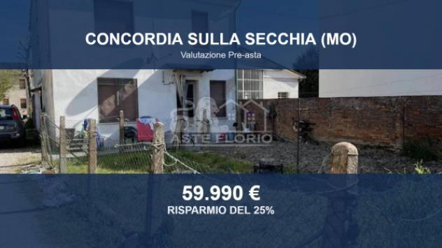 casa indipendente in vendita a Concordia sulla Secchia in zona Vallalta