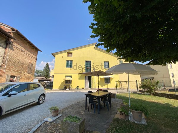 casa indipendente in vendita a Concordia sulla Secchia in zona San Giovanni