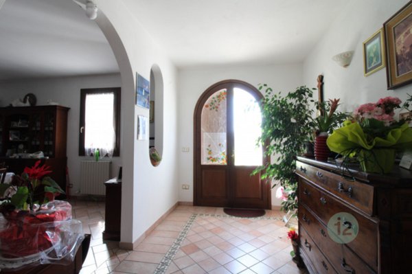 casa indipendente in vendita a Concordia sulla Secchia in zona San Giovanni