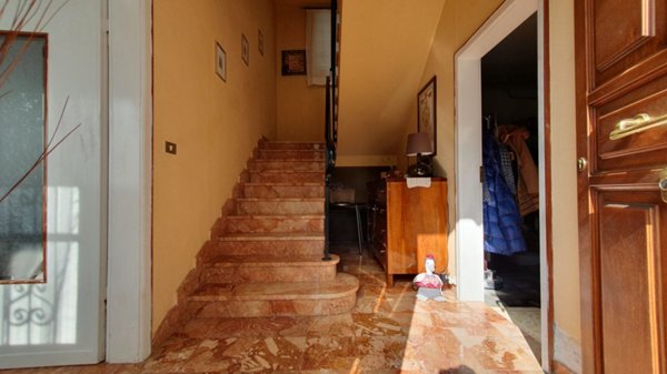 casa indipendente in vendita a Concordia sulla Secchia in zona Fossa