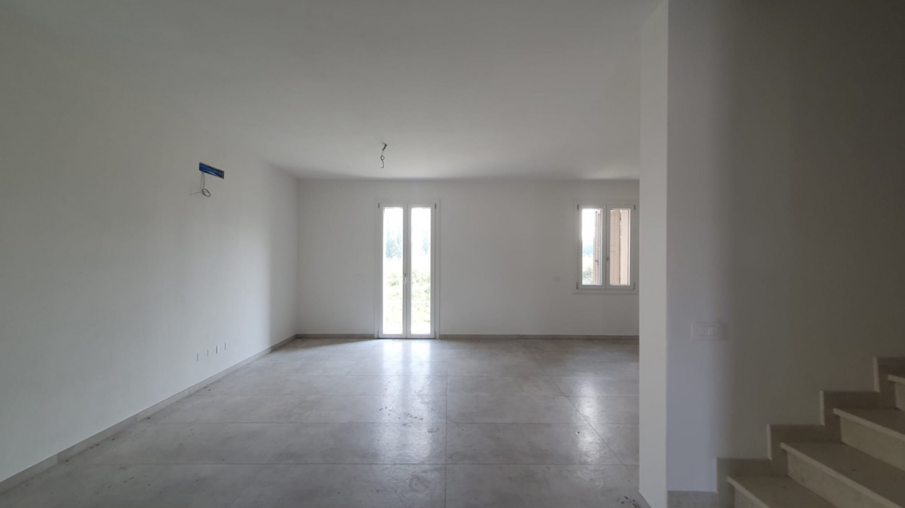 casa indipendente in vendita a Concordia sulla Secchia in zona San Giovanni
