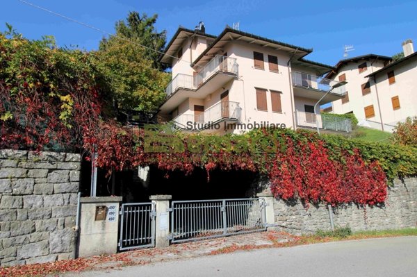 appartamento in vendita a Fanano in zona Canevare