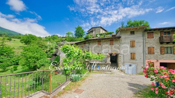 casa indipendente in vendita a Fanano in zona Fellicarolo