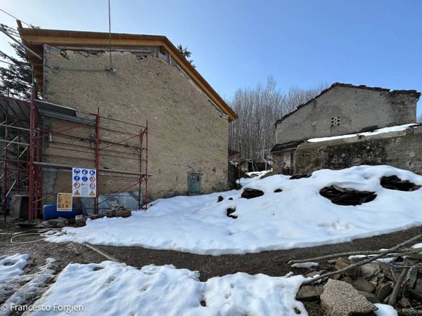 casa indipendente in vendita a Fanano in zona Serrazzone