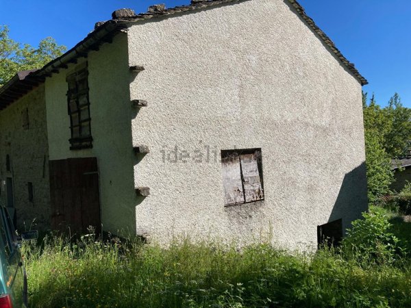 appartamento in vendita a Fanano in zona Serrazzone