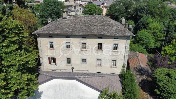 casa indipendente in vendita a Fanano