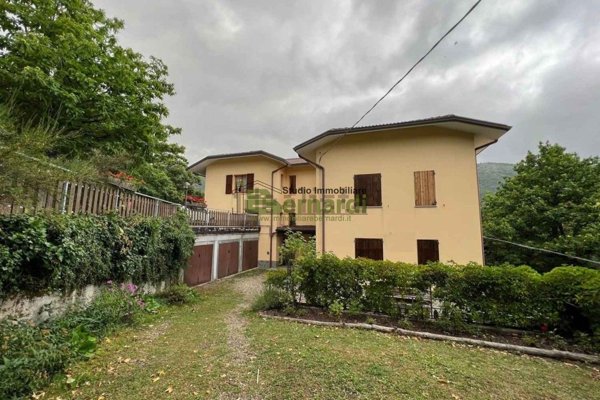 appartamento in vendita a Fanano in zona Fellicarolo