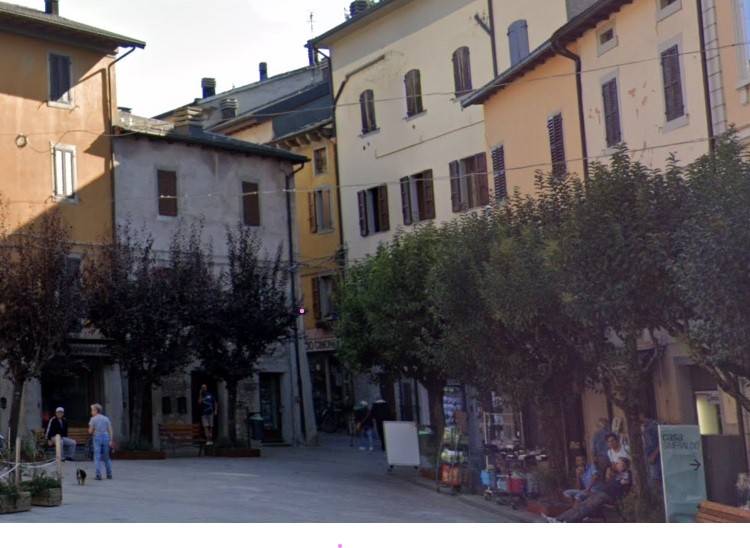 casa indipendente in vendita a Fanano