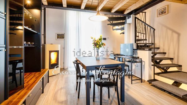 casa indipendente in vendita a Fanano