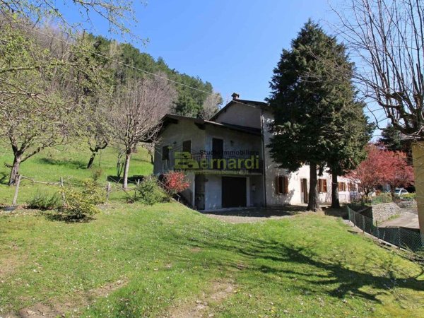 casa indipendente in vendita a Fanano in zona Fellicarolo