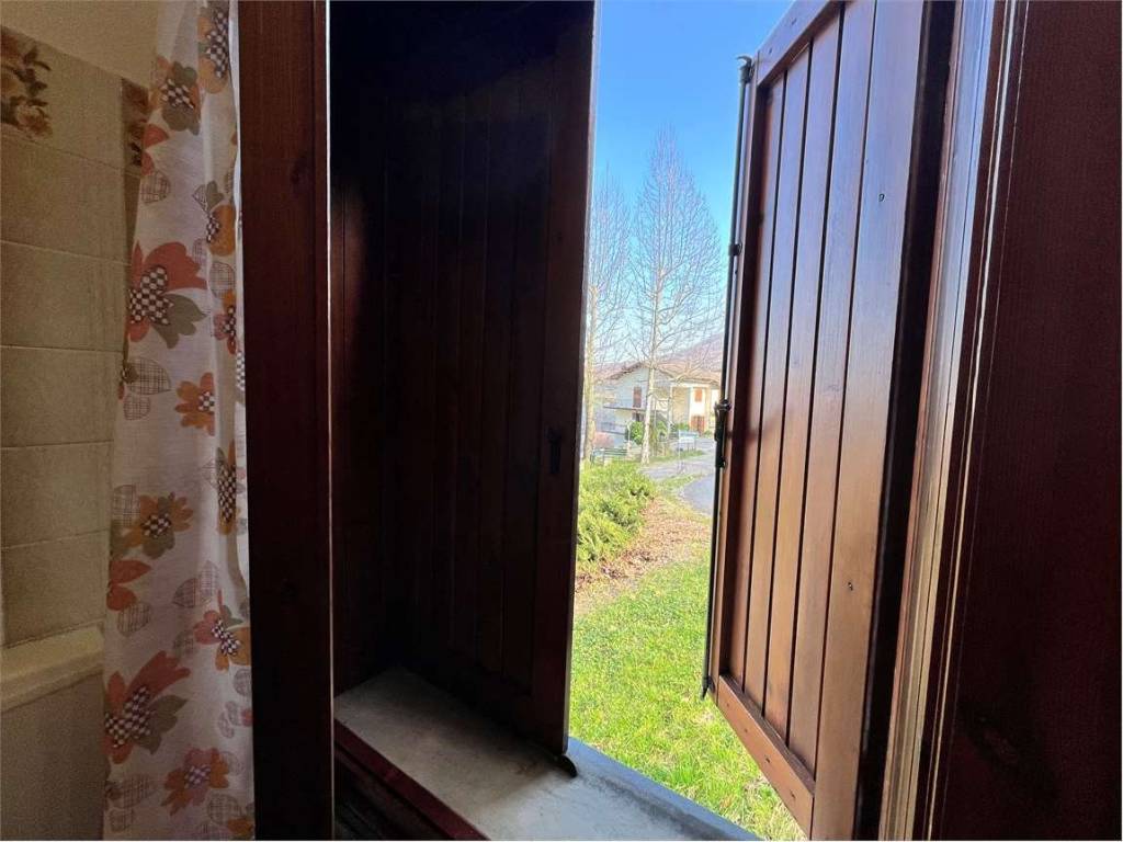 casa indipendente in vendita a Fanano