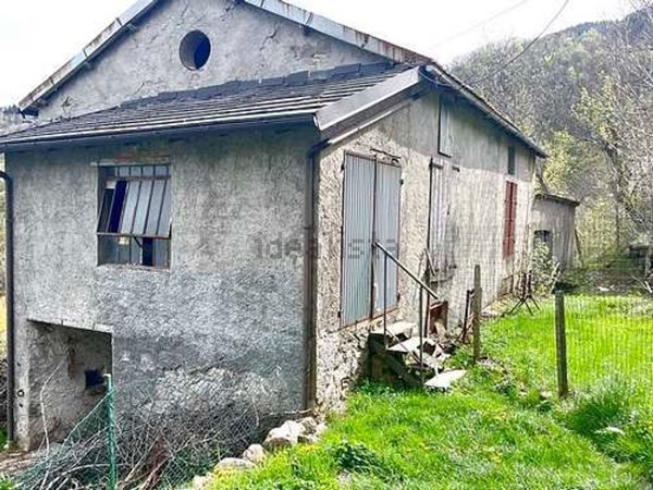 appartamento in vendita a Fanano in zona Canevare