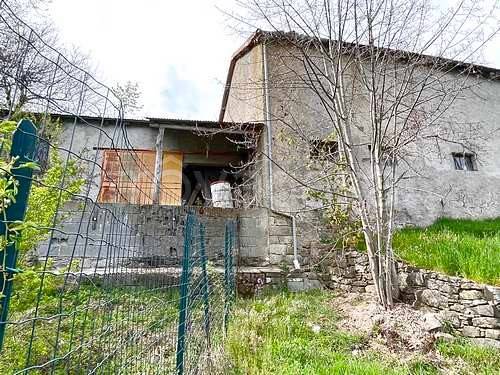 casa indipendente in vendita a Fanano in zona Canevare