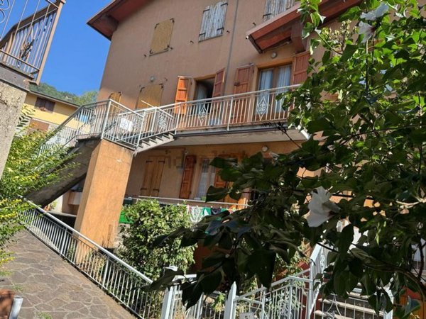appartamento in vendita a Fanano in zona Lotta