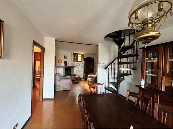 casa indipendente in vendita a Fanano in zona Lotta