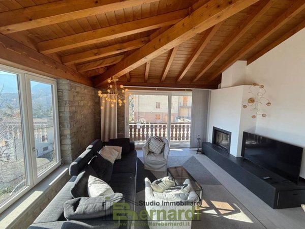 casa indipendente in vendita a Fanano in zona Lotta