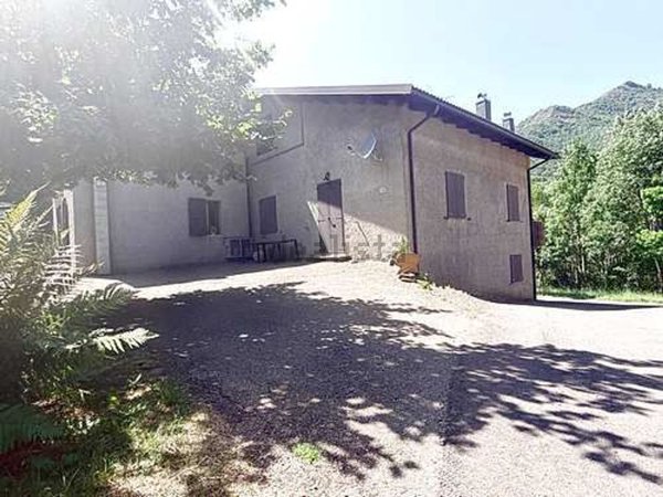 appartamento in vendita a Fanano in zona Fellicarolo