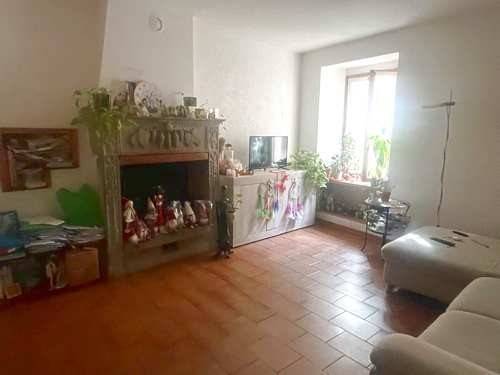casa indipendente in vendita a Fanano in zona Lotta