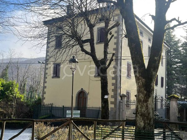 casa indipendente in vendita a Fanano in zona Lotta